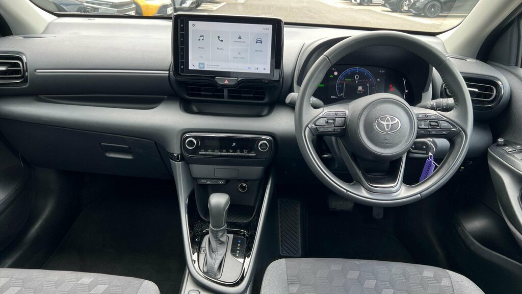 Toyota Yaris 1.5 Vvt-h Design E-cvt Euro 6 Ss SM25LOJ Blue #6