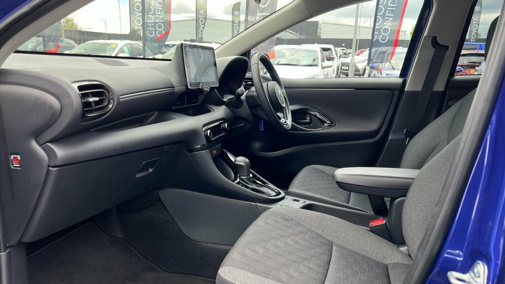 Toyota Yaris 1.5 Vvt-h Design E-cvt Euro 6 Ss SM25LOJ Blue #5