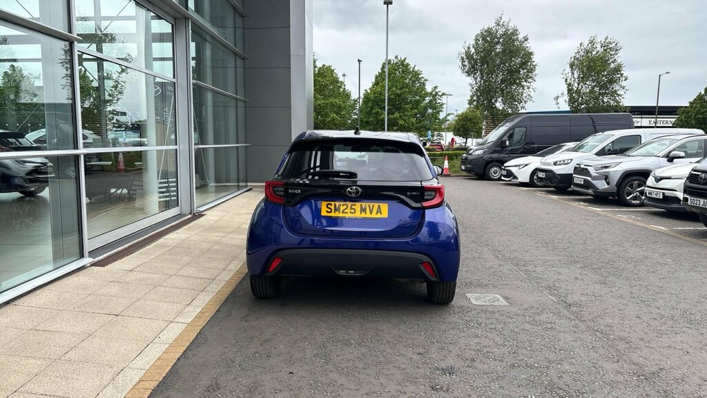 Toyota Yaris 1.5 Vvt-h Design E-cvt Euro 6 Ss SM25MVA Blue #6