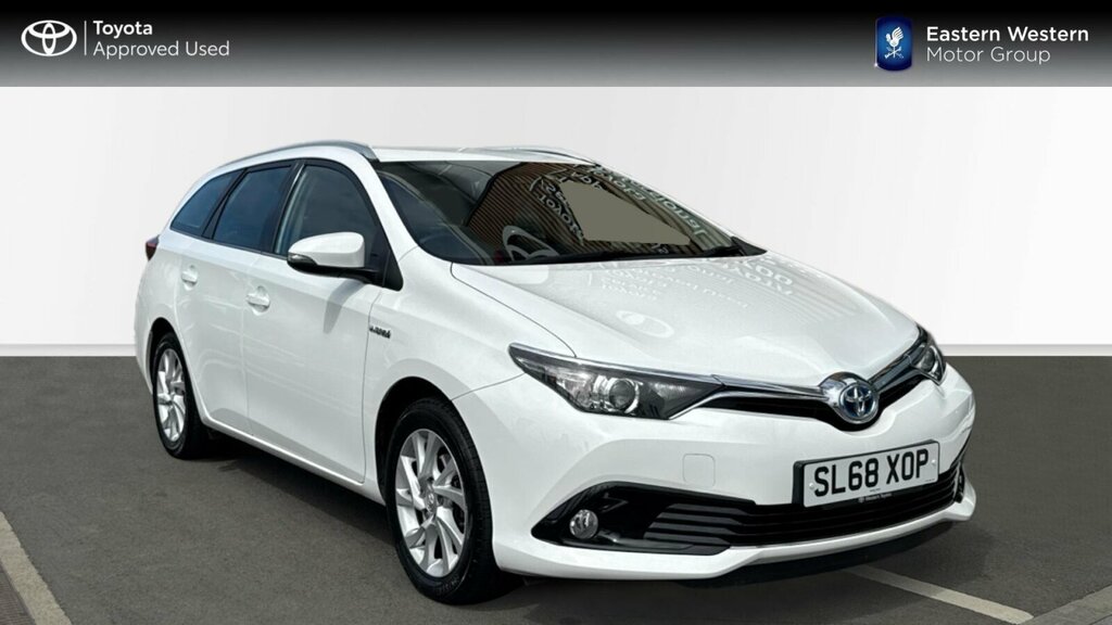 Toyota Auris 1.8 Hybrid Icon Tech Tss Cvt White