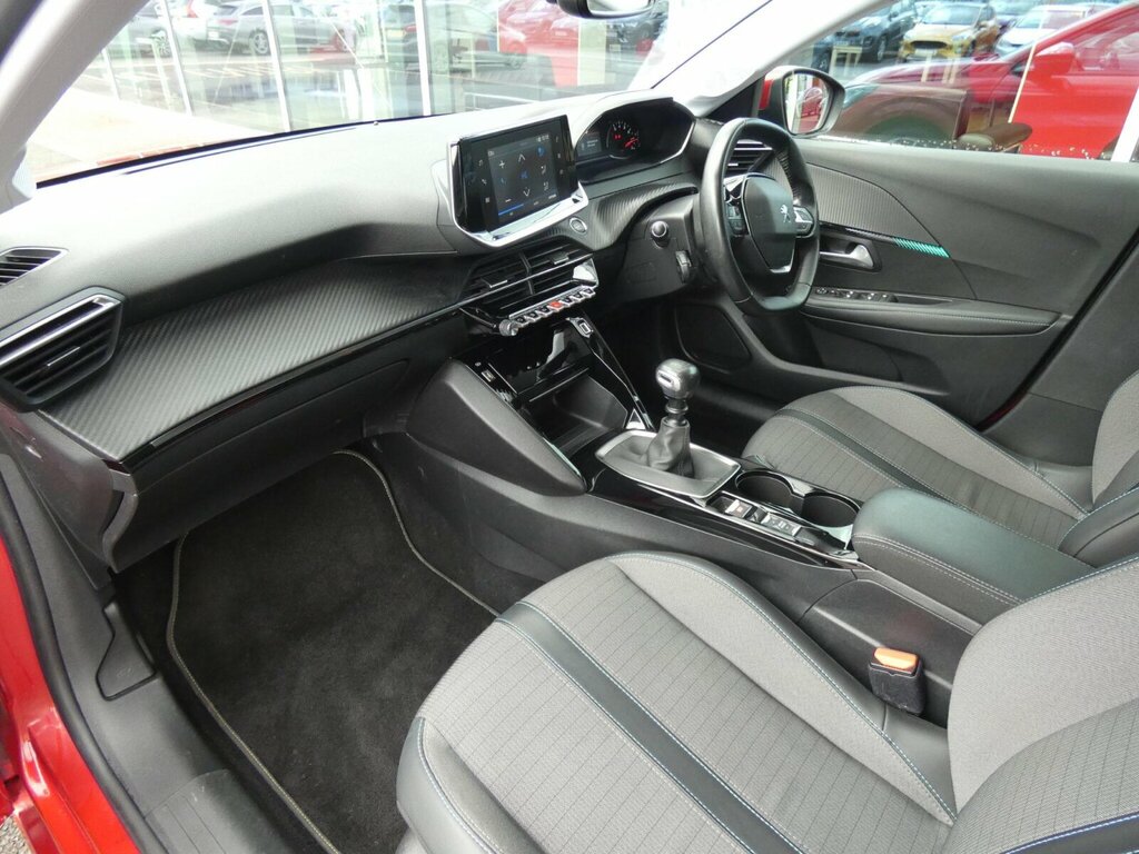 Peugeot 208 1.2 Puretech Allure Euro 6 Ss SA70TOV Red #2