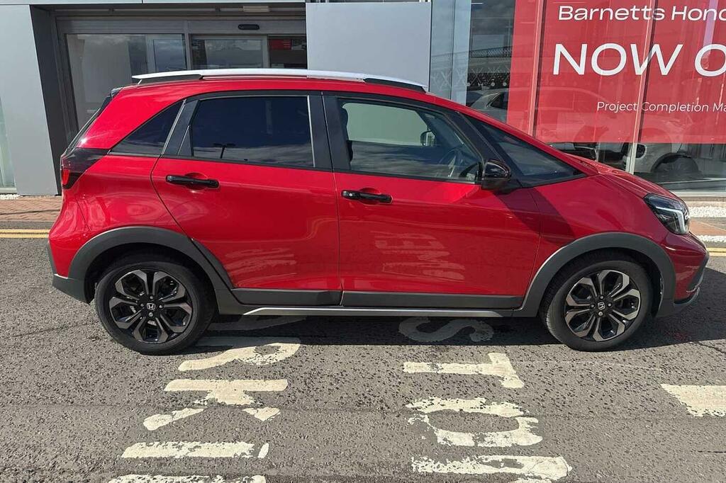 Honda Jazz 1.5 I-mmd Hybrid Crosstar Advance Ecvt SR23OGH Red #5