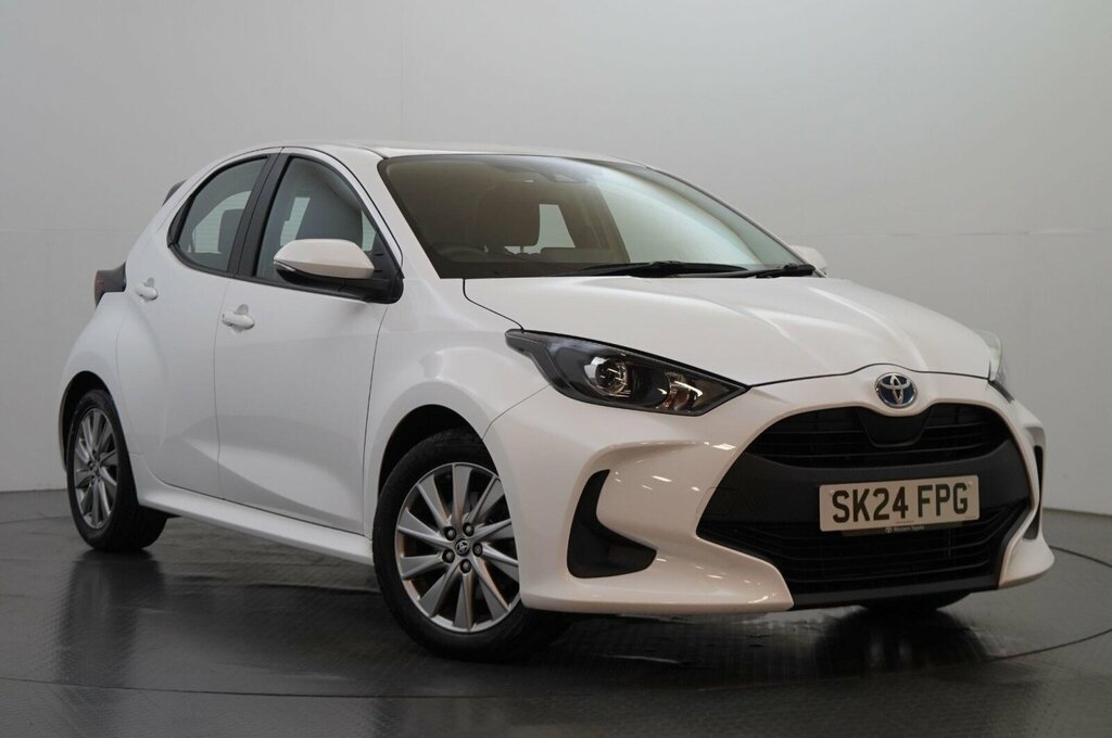Toyota Yaris 1.5 Vvt-h Icon E-cvt Euro 6 Ss White