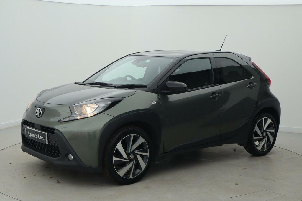 Toyota Aygo X 1.0 Vvt-i Edge Hatchback Euro 6 ST23EWW Green #3