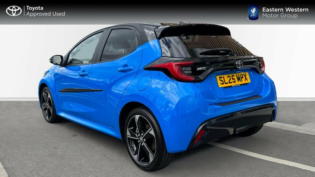 Toyota Yaris 1.5 Vvt-h Premiere Edition E-cvt Euro 6 Ss SL25MPX Blue #4