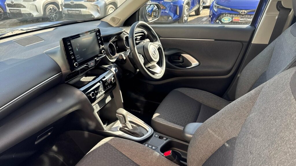 Toyota Yaris Cross 1.5 Vvt-h Icon E-cvt Euro 6 Ss FG72GWV Blue #5