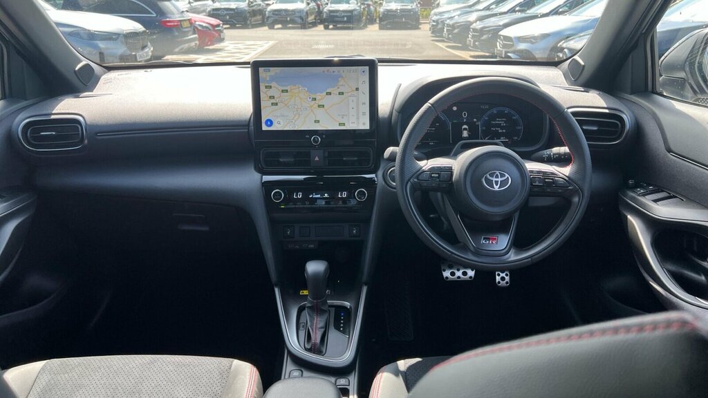 Toyota Yaris Cross 1.5 Vvt-h Gr Sport E-cvt Euro 6 Ss CVZ5497 White #6