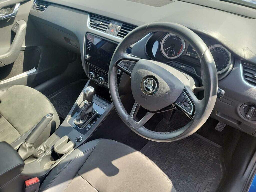 Skoda Octavia 1.5 Tsi Se L Dsg SW19OFX Blue #6