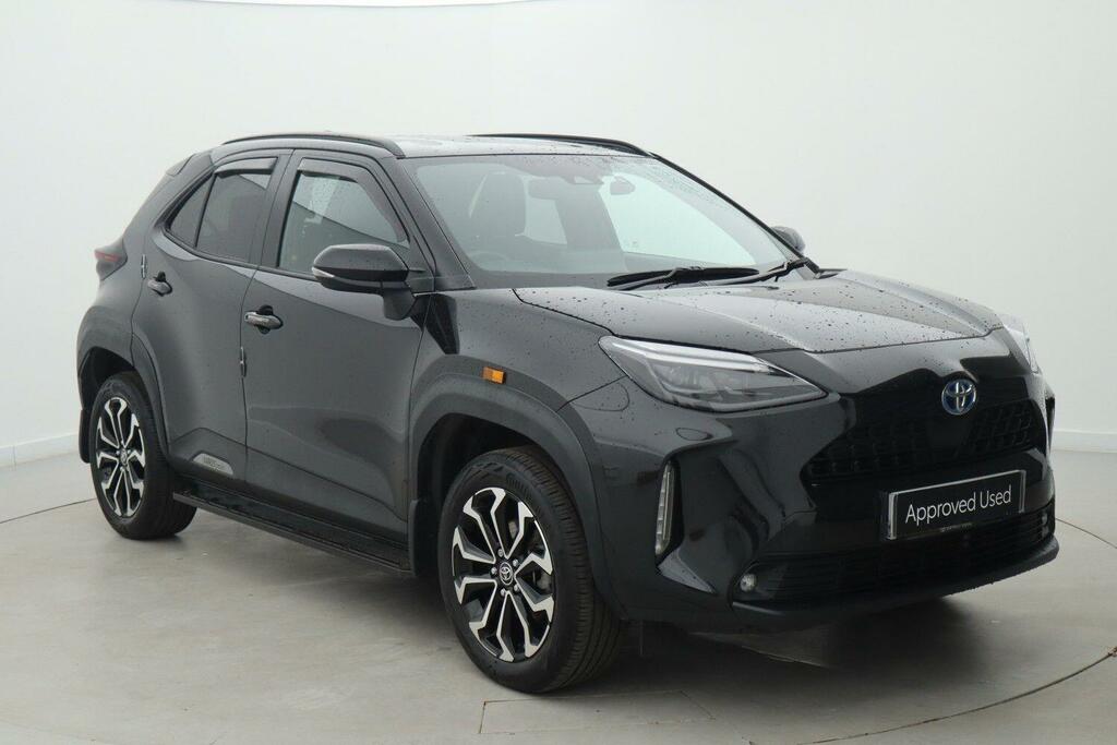 Toyota Yaris Cross 1.5 Vvt-h Design Suv Hybrid E-cvt Euro SR72HLG Black