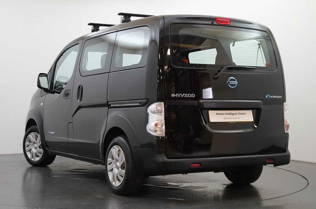 Nissan e-NV200 40Kw Visia With 7 Seats And Heat Pack Upgrade Black #3