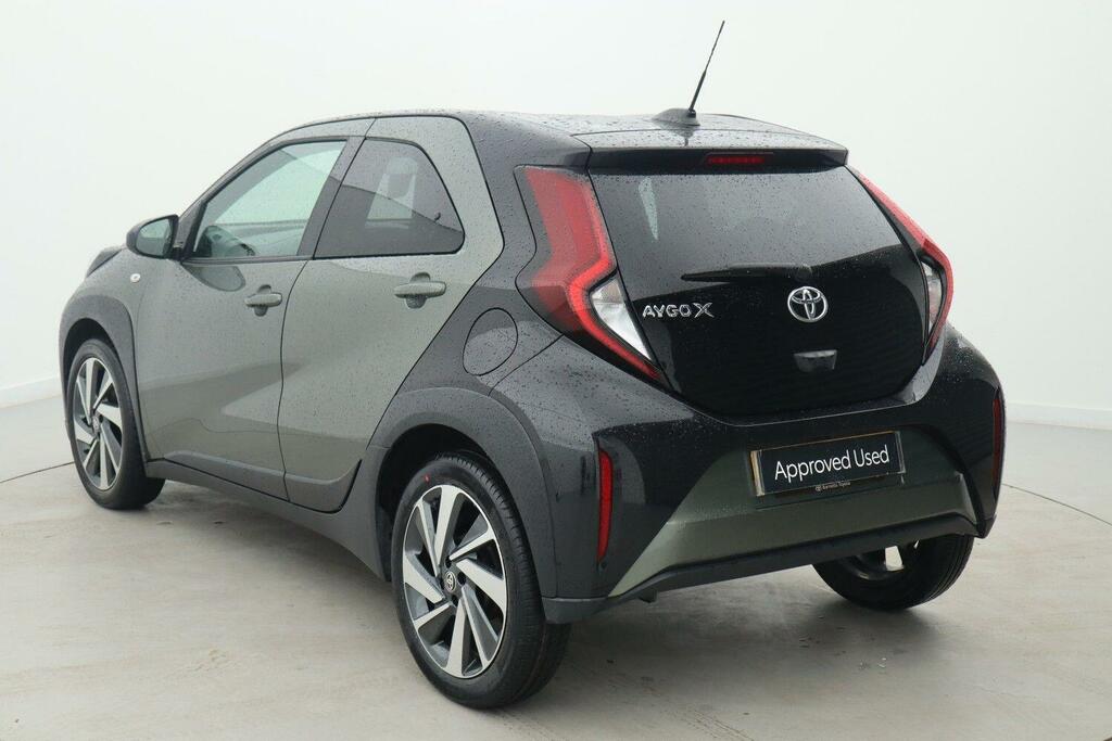 Toyota Aygo X 1.0 Vvt-i Edge Hatchback Euro 6 SP72XAL Green #4