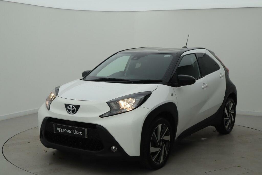 Toyota Aygo X 1.0 Vvt-i Edge Hatchback Euro 6 ST23ORO White #3