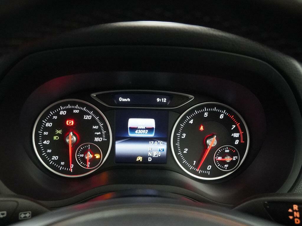 Mercedes-Benz B Class B 200 Exclusive Edition Plus Grey #4