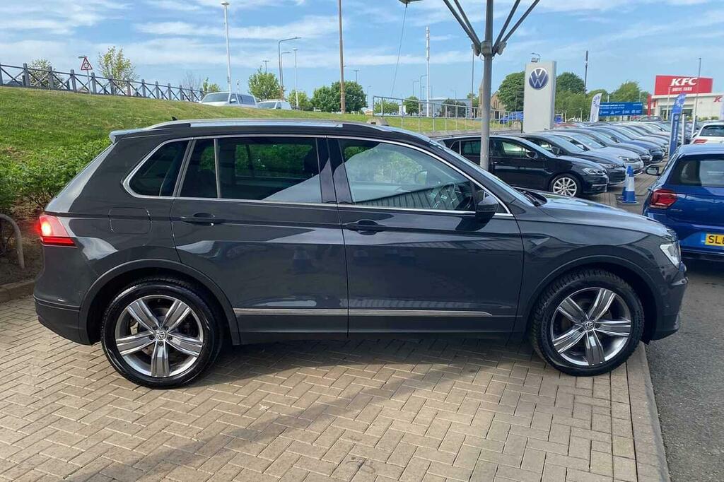 Volkswagen Tiguan 1.5 Tsi Evo 150 Match SL19XLT Grey #4