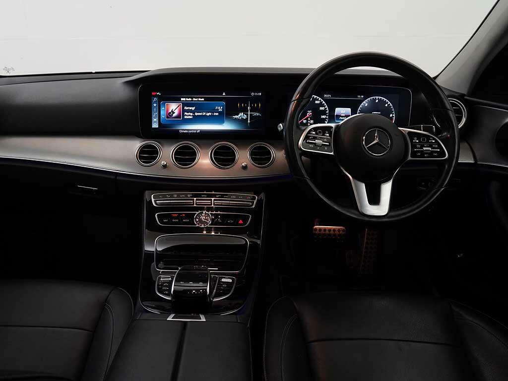 Mercedes-Benz E Class E 220 D Se Premium LM68VCF Black #5