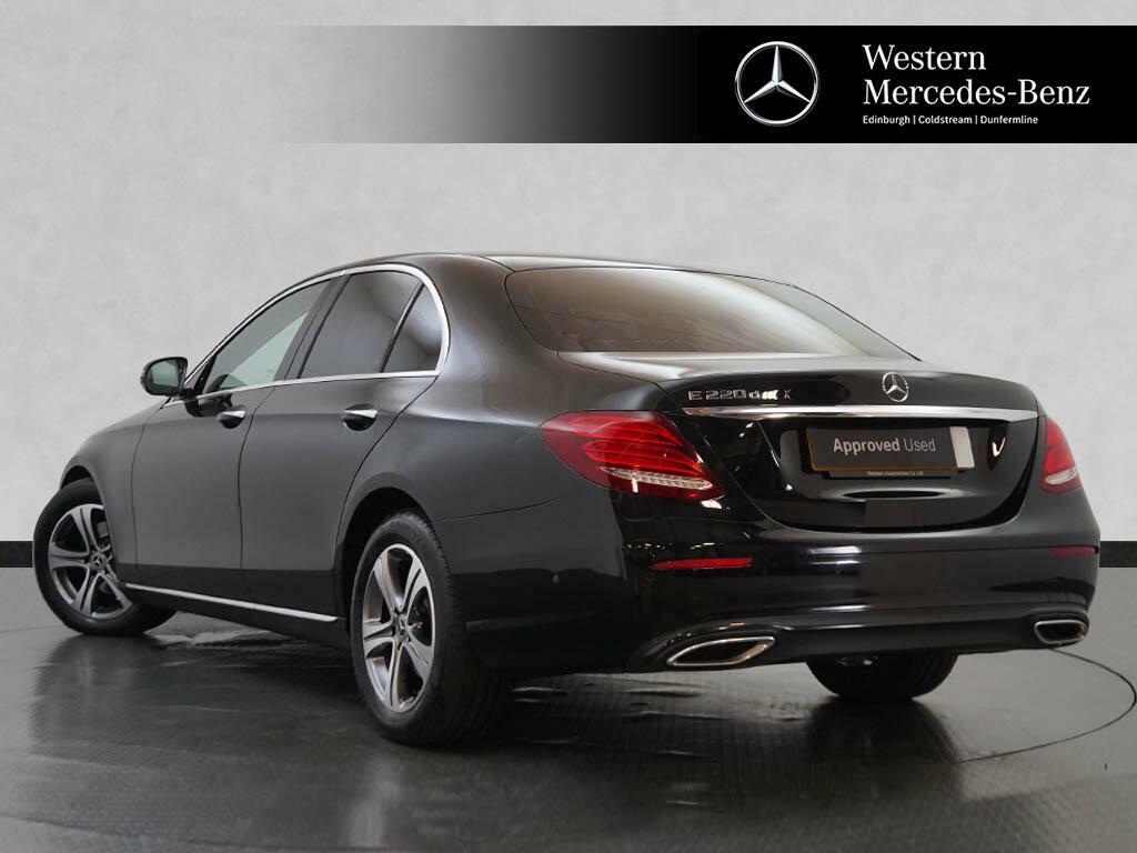 Mercedes-Benz E Class E 220 D Se Premium LM68VCF Black #2