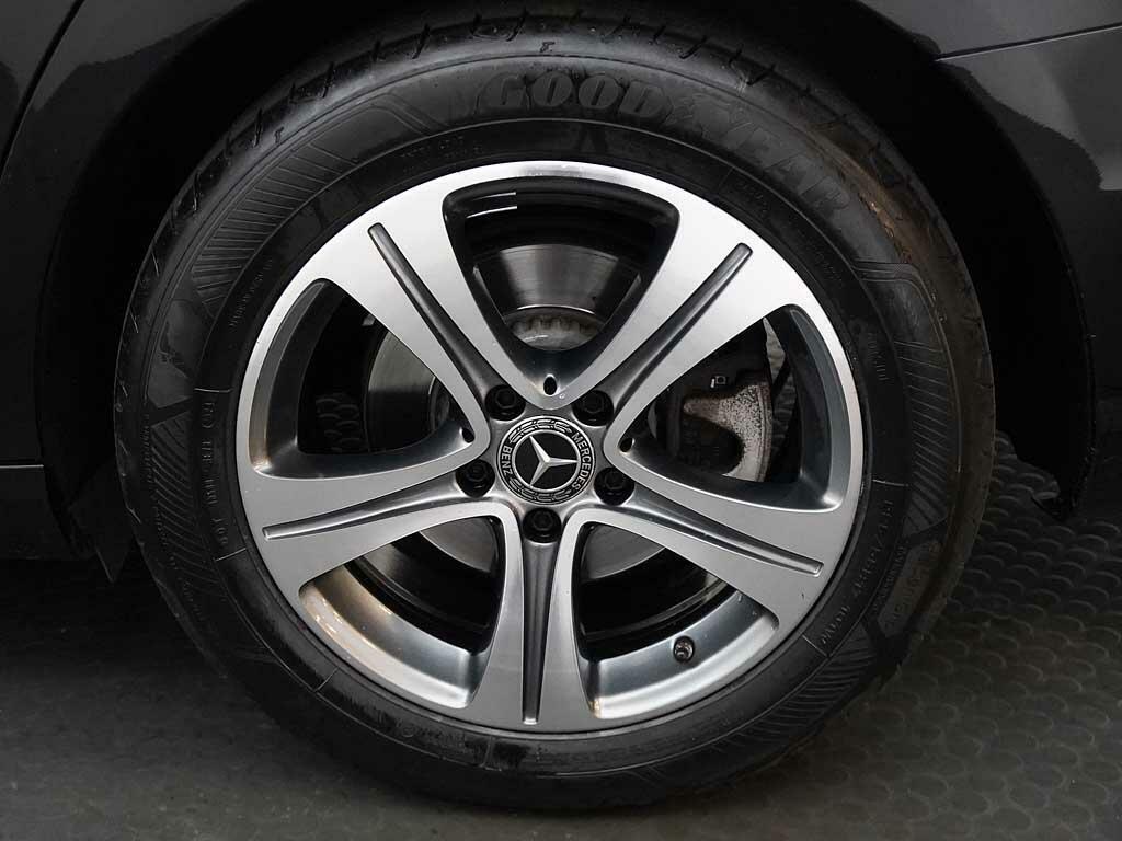 Mercedes-Benz E Class E 220 D Se Premium LM68VCF Black #6