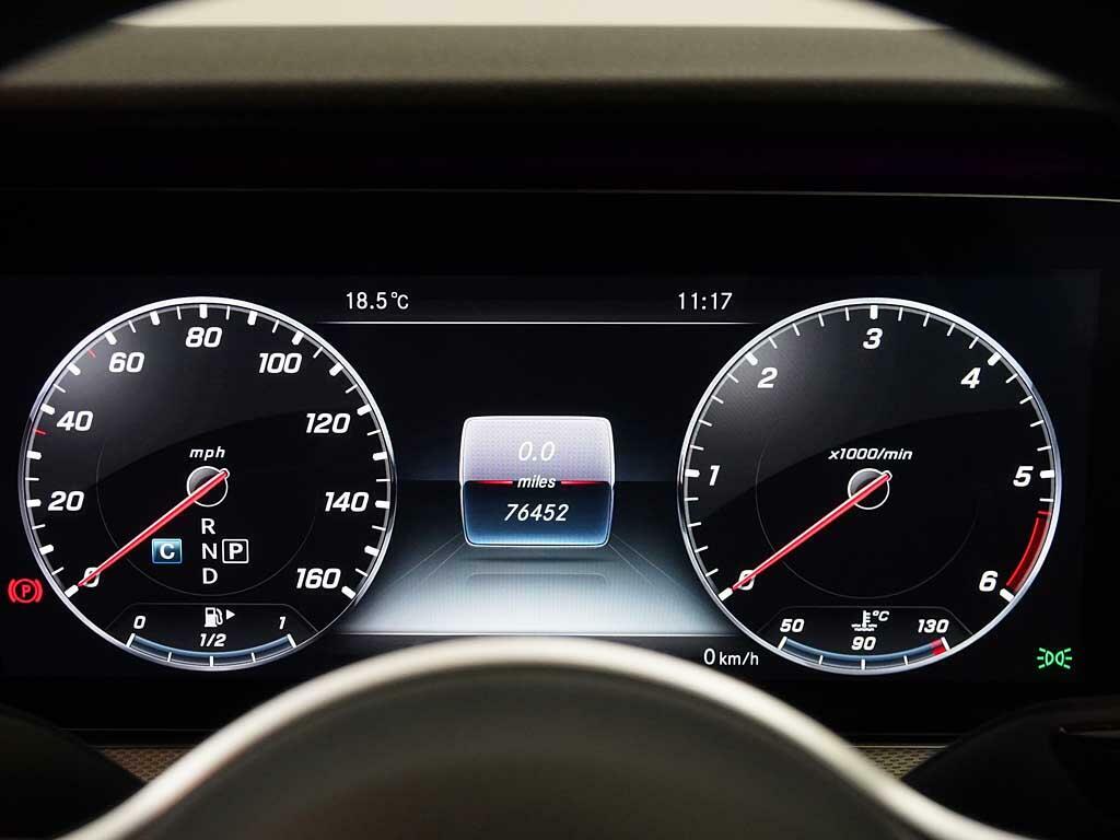 Mercedes-Benz E Class E 220 D Se Premium LM68VCF Black #4