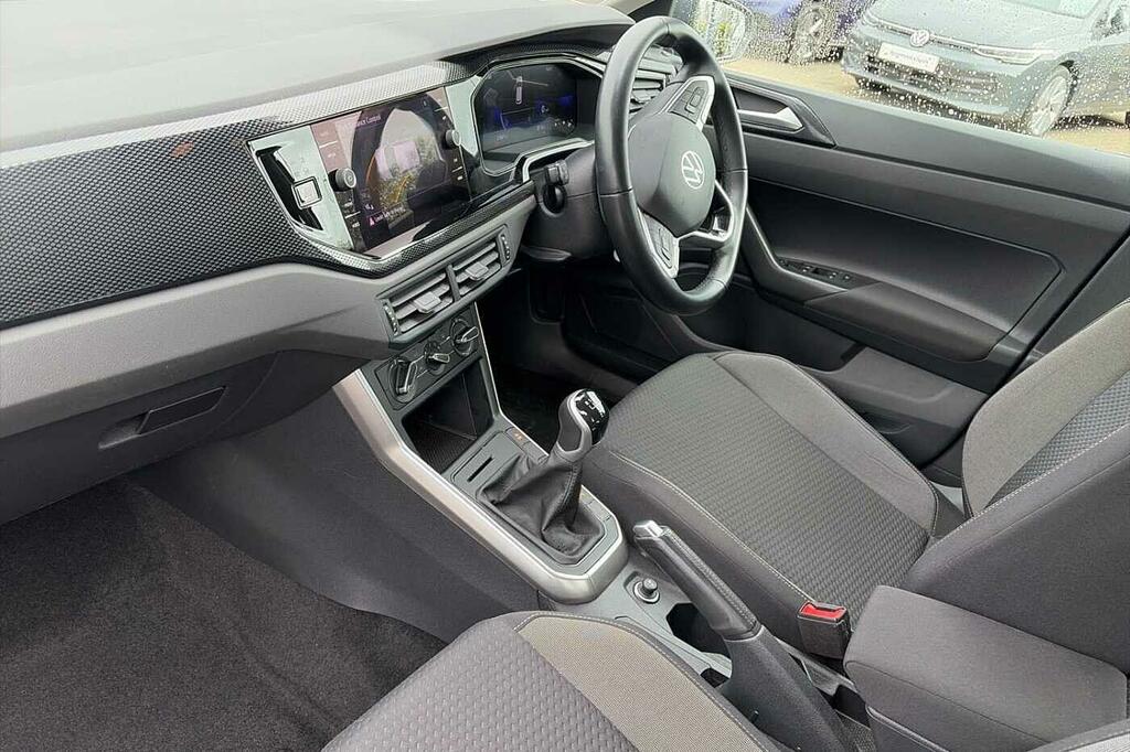 Volkswagen Polo 1.0 Tsi Life SM23EFW Grey #2