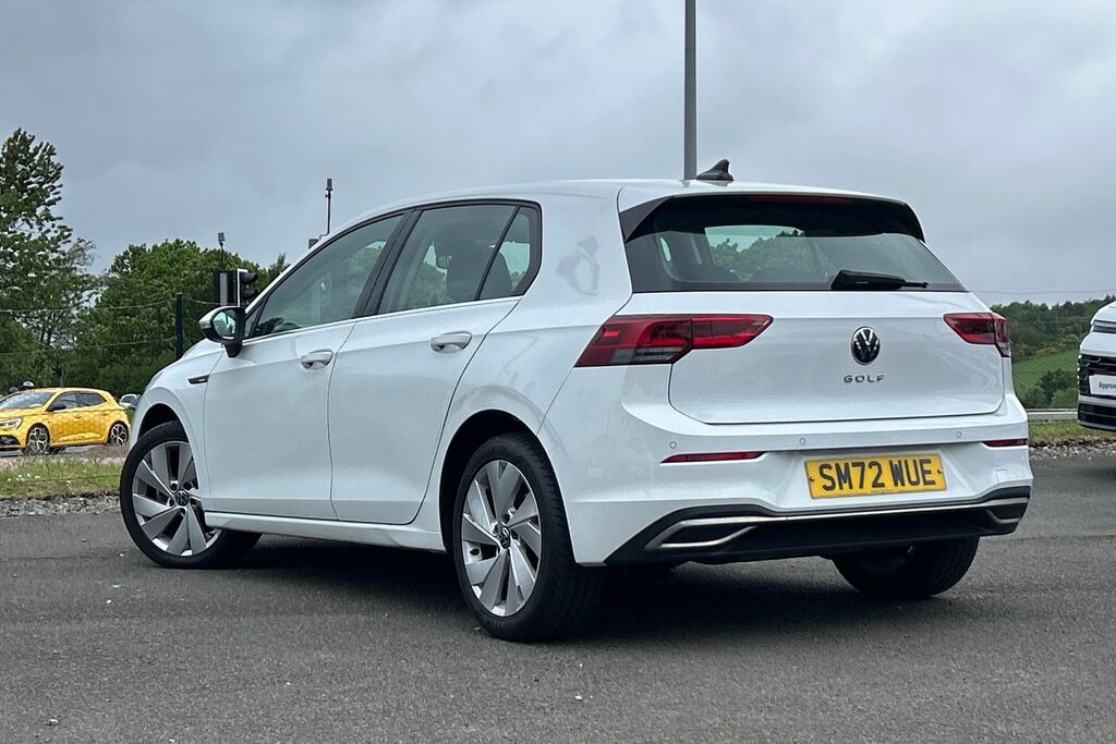 Volkswagen Golf 1.5 Tsi 150 Style SM72WUE White #6