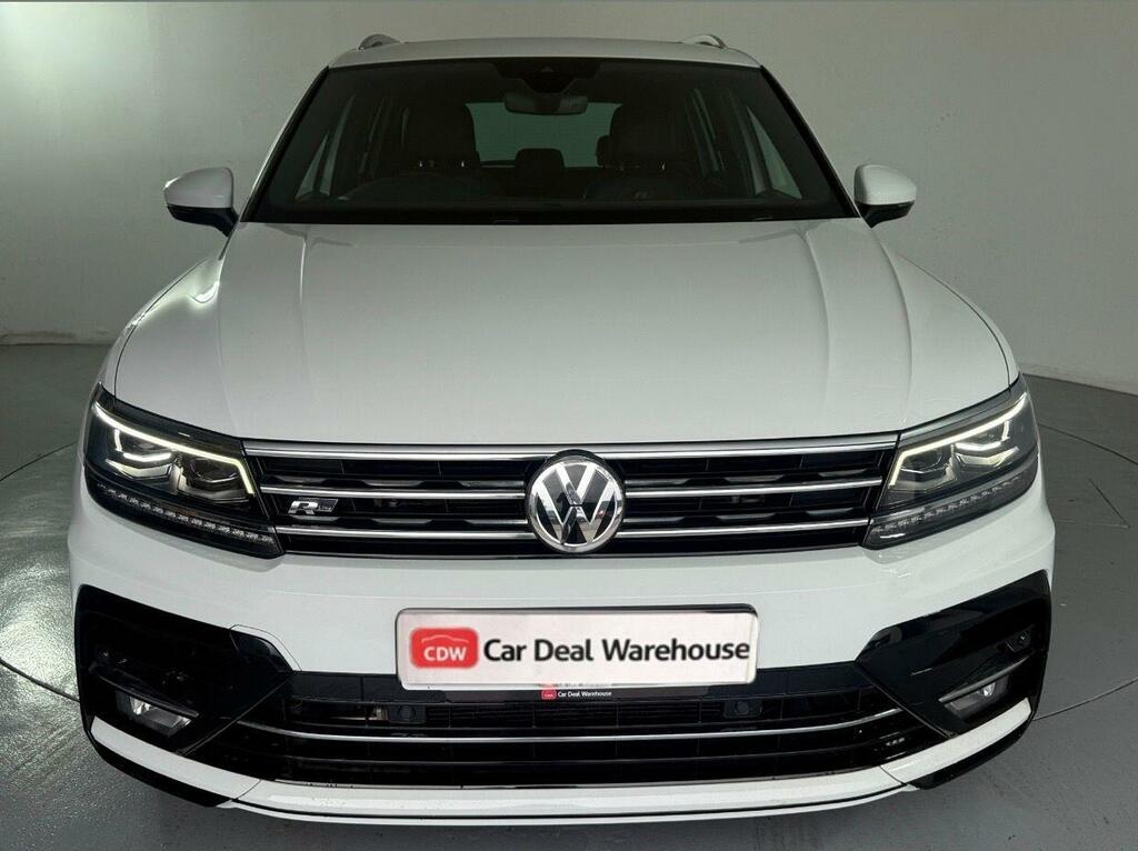 Volkswagen Tiguan 2.0 Tdi R-line Dsg Euro 6 Ss DF18GZR White #2