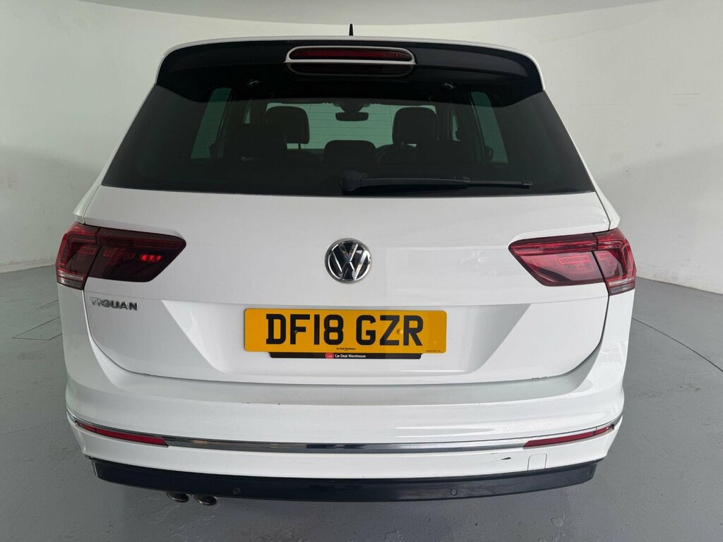 Volkswagen Tiguan 2.0 Tdi R-line Dsg Euro 6 Ss DF18GZR White #4