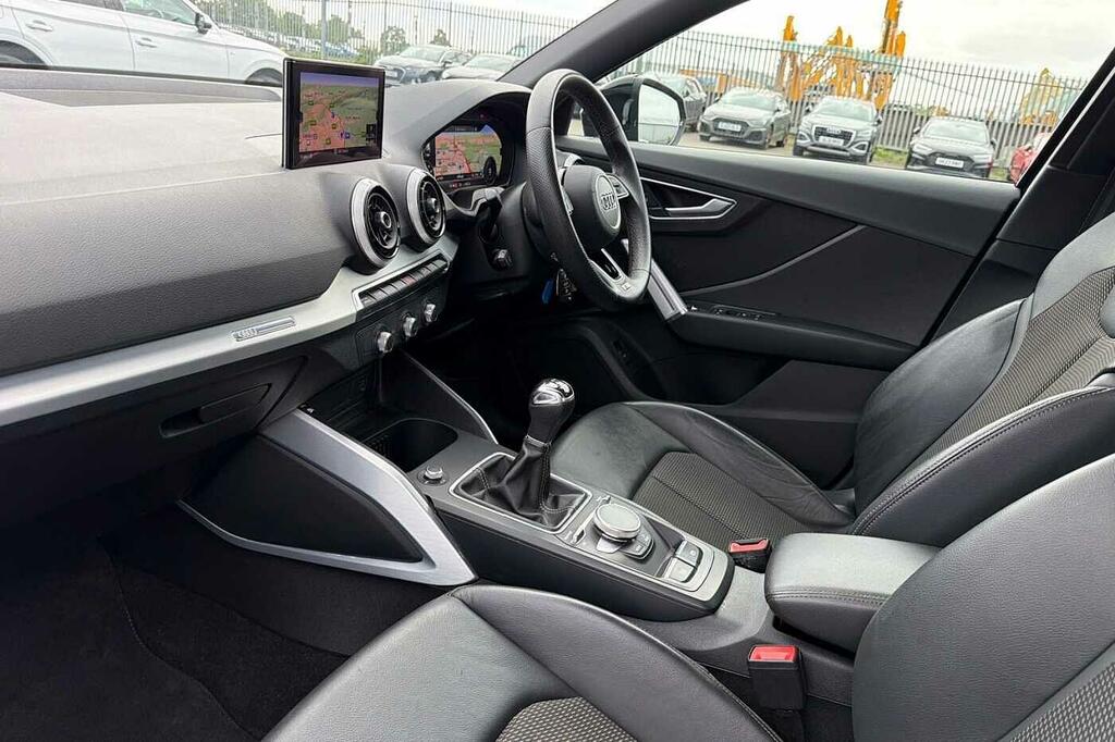 Audi Q2 S Line 30 Tfsi 110 Ps 6-Speed SK22AEA Black #2