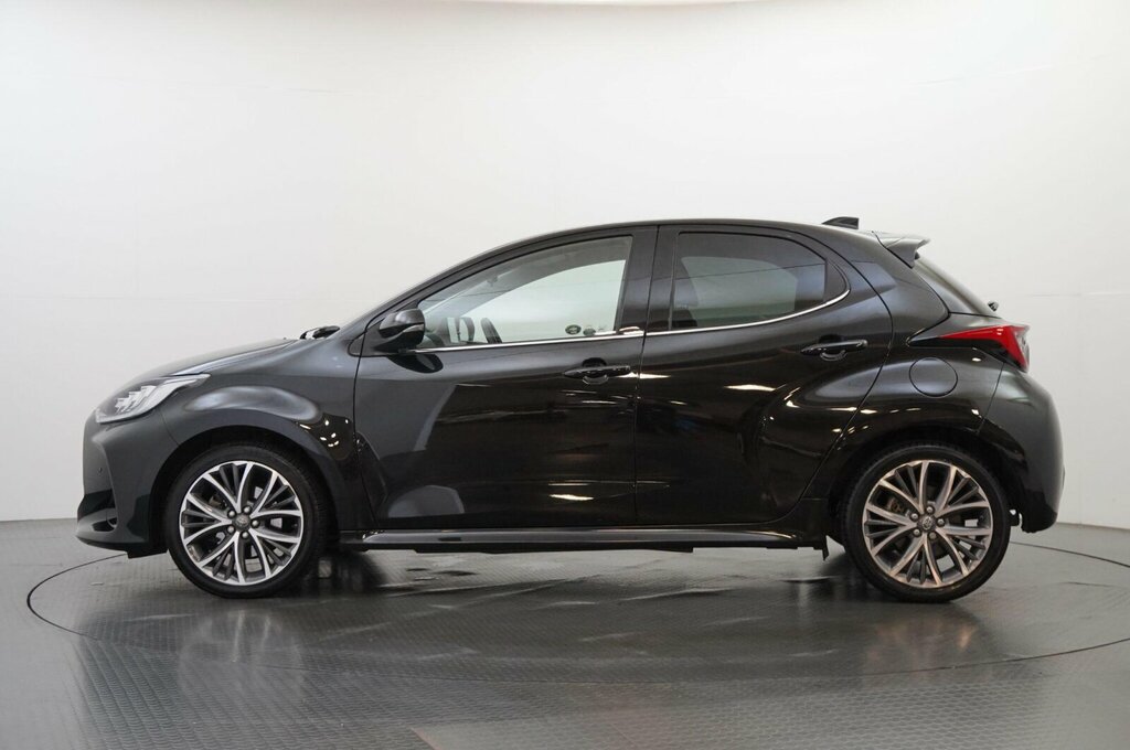 Toyota Yaris 1.5 Vvt-h Excel E-cvt Euro 6 Ss SN23BKH Black #4
