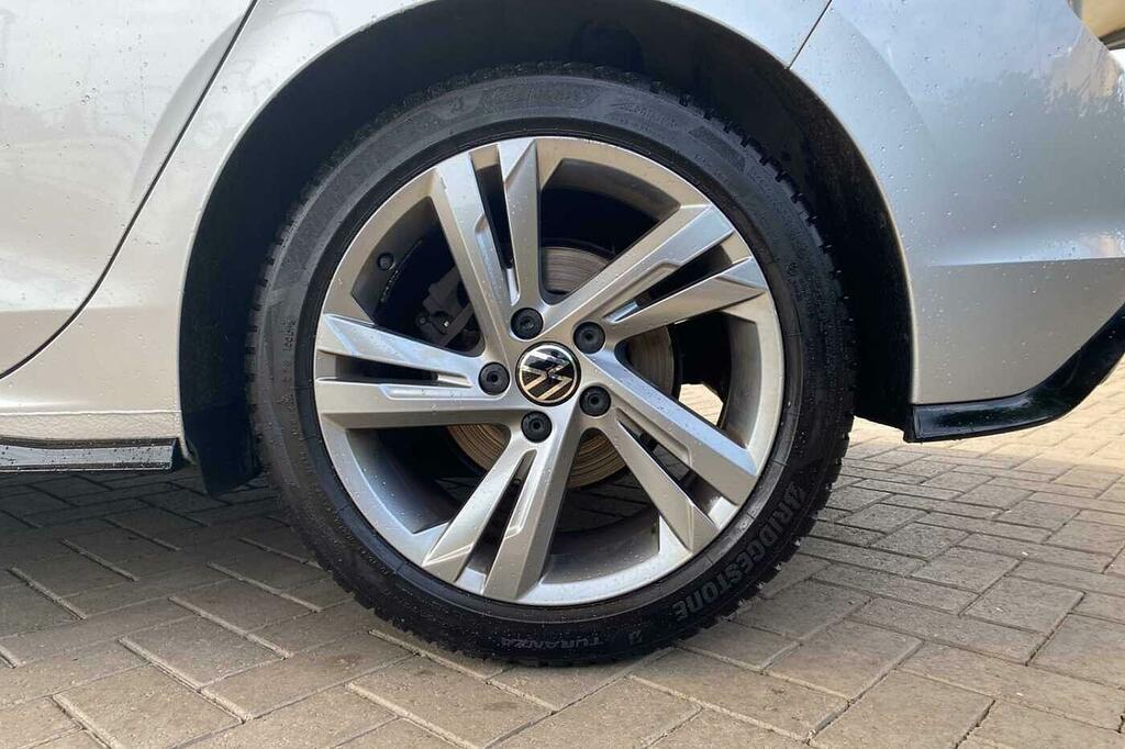 Volkswagen Golf 1.5 Tsi R-line SM22JUV Silver #5