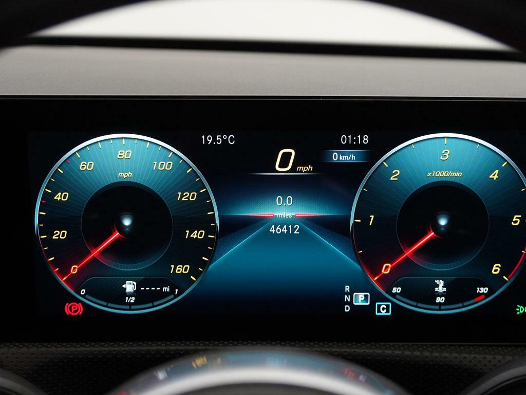 Mercedes-Benz A Class A 200 D Amg Line Executive KN23XSL Black #4