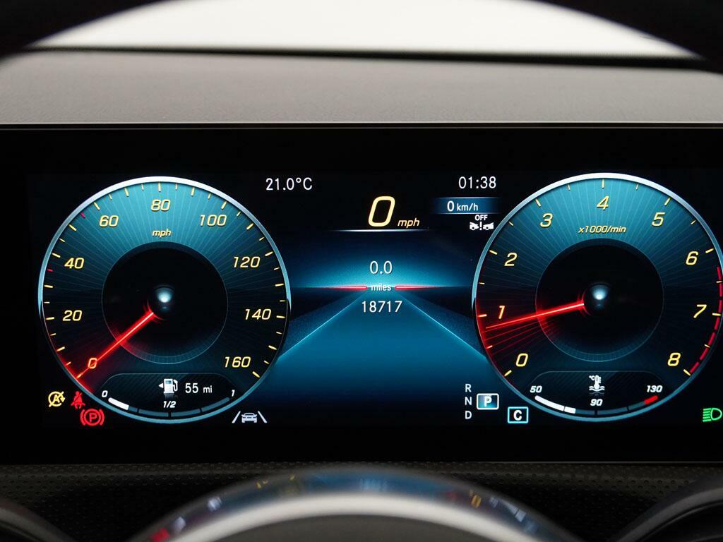 Mercedes-Benz A Class A 200 Amg Line Executive SN72VJM Grey #4