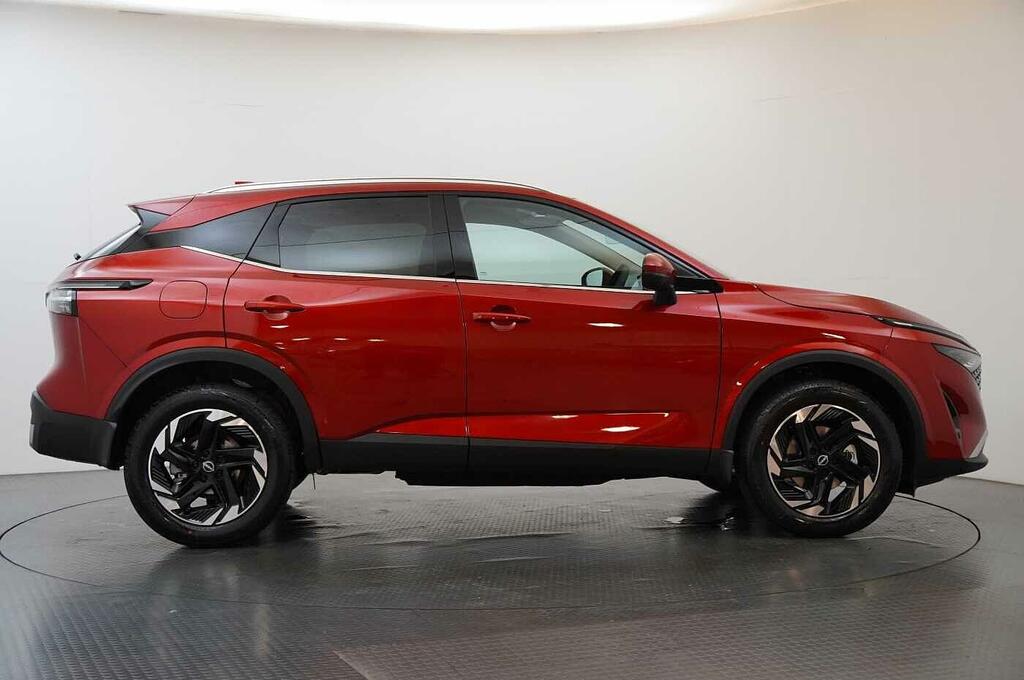 Nissan Qashqai 1.3 Dig-t Mh 158 N-connecta With Glass Roof OX74BXG Red #6