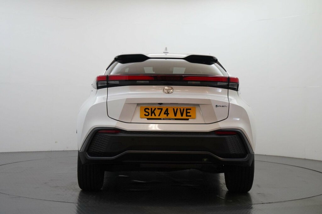 Toyota C-Hr 2.0 Vvt 13.6Kwh Design Cvt Euro 6 Ss SK74VVE White #5