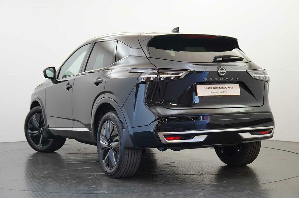 Nissan Qashqai 1.3 Dig-t Mh 140 Tekna With Panoramic Glass Roof A OW25TUJ Black #3