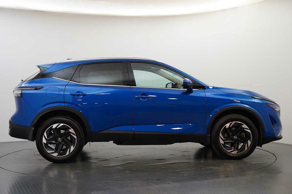 Nissan Qashqai 1.3 Dig-t Mh 140 N-connecta With Sat Nav And 360 V OV25GGU Blue #6