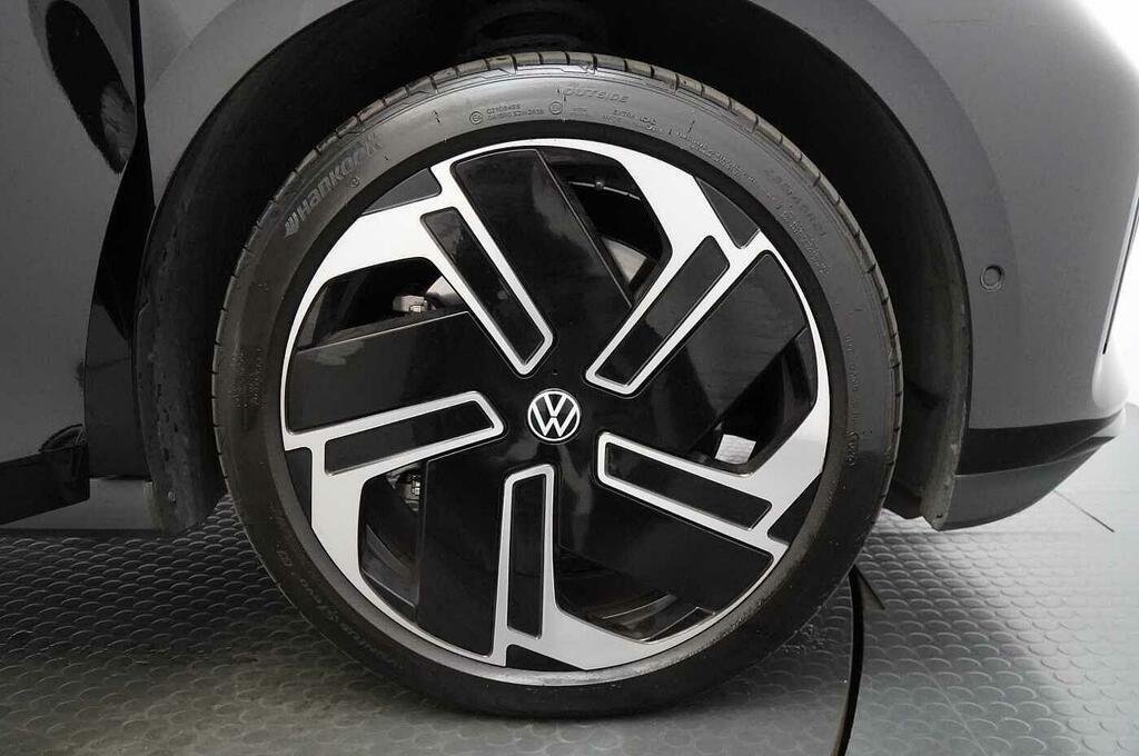 Volkswagen ID.Buzz 250Kw Gtx Pro 86Kwh 4Motion Lwb 7 Seat SM75XFZ Black #5