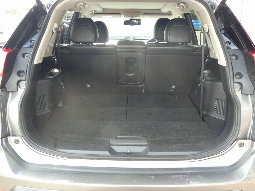 Nissan X-Trail 1.3 Dig-t Acenta Premium 7 Seat Dct Black #12