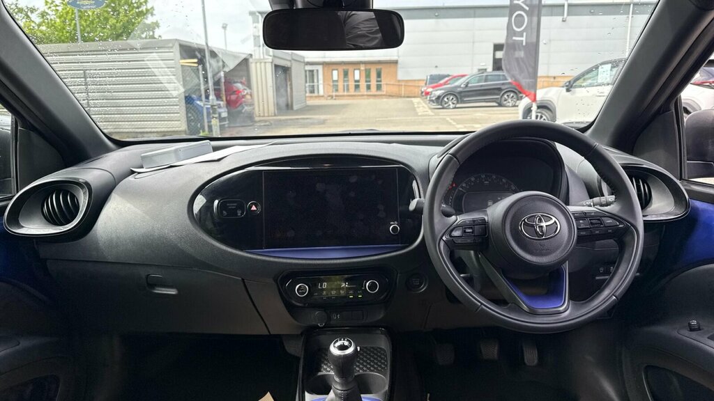 Toyota Aygo X 1.0 Vvt-i Exclusive Euro 6 Ss SO24UGT Blue #6