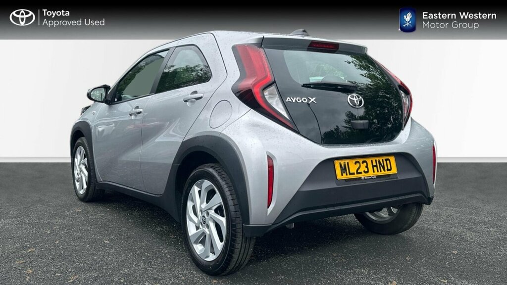Toyota Aygo X 1.0 Vvt-i Pure X-shift Euro 6 Ss Silver #4