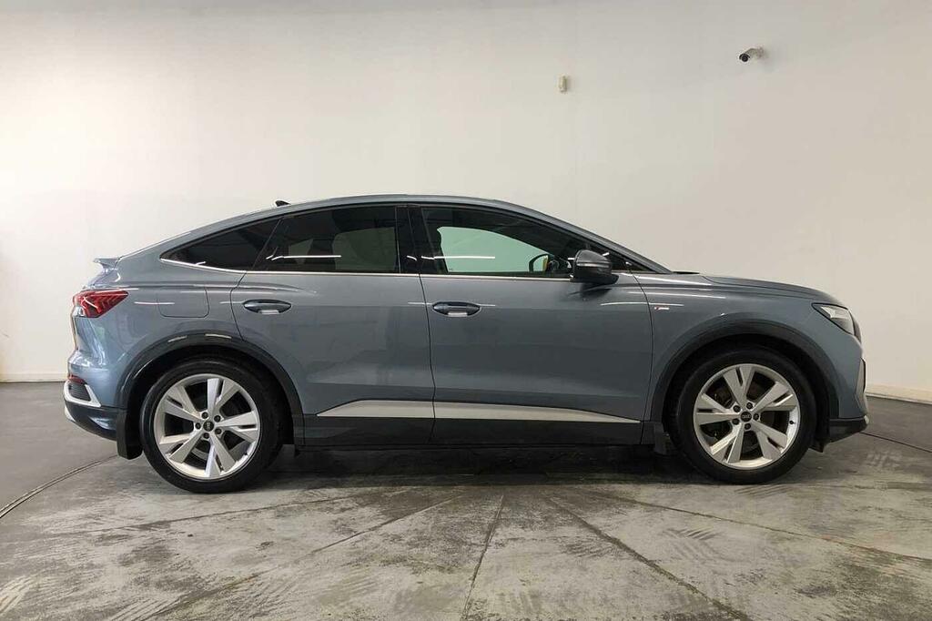 Audi Q4 E Tron Q4 Sportback S Line 50 E-tron Quattro 220,00 Kw SA22FVP Blue #4