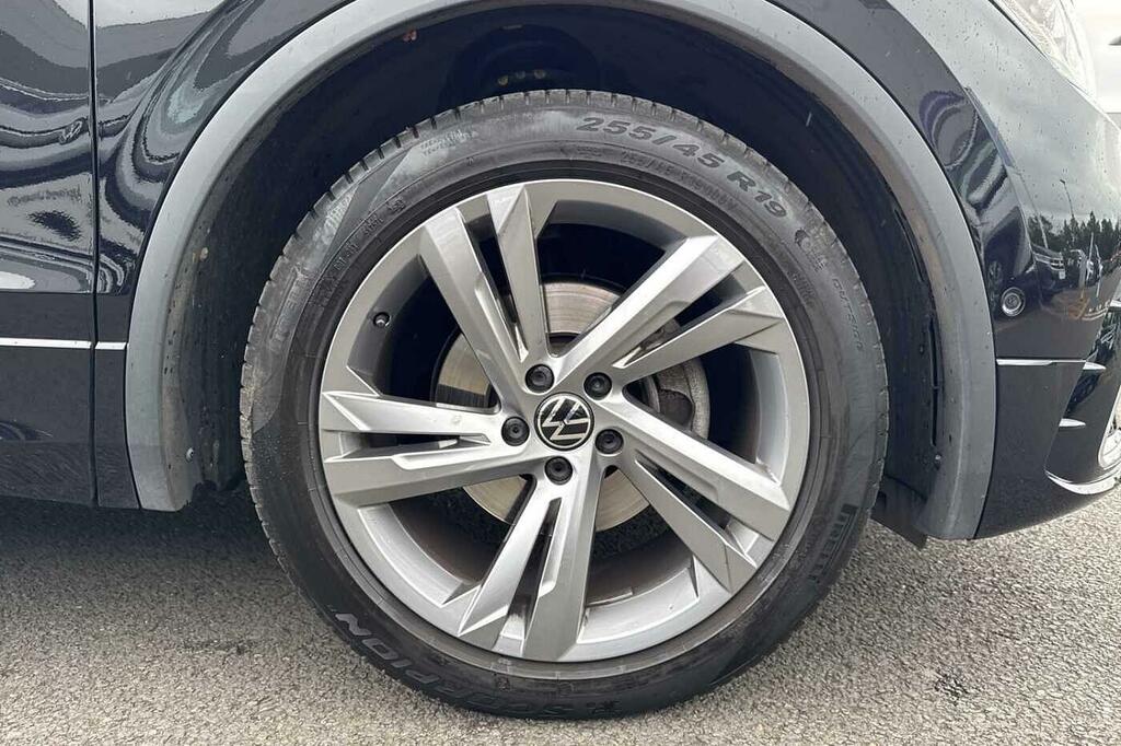 Volkswagen Tiguan 1.5 Tsi 150 R-line Edition Dsg SN73CAC Black #5