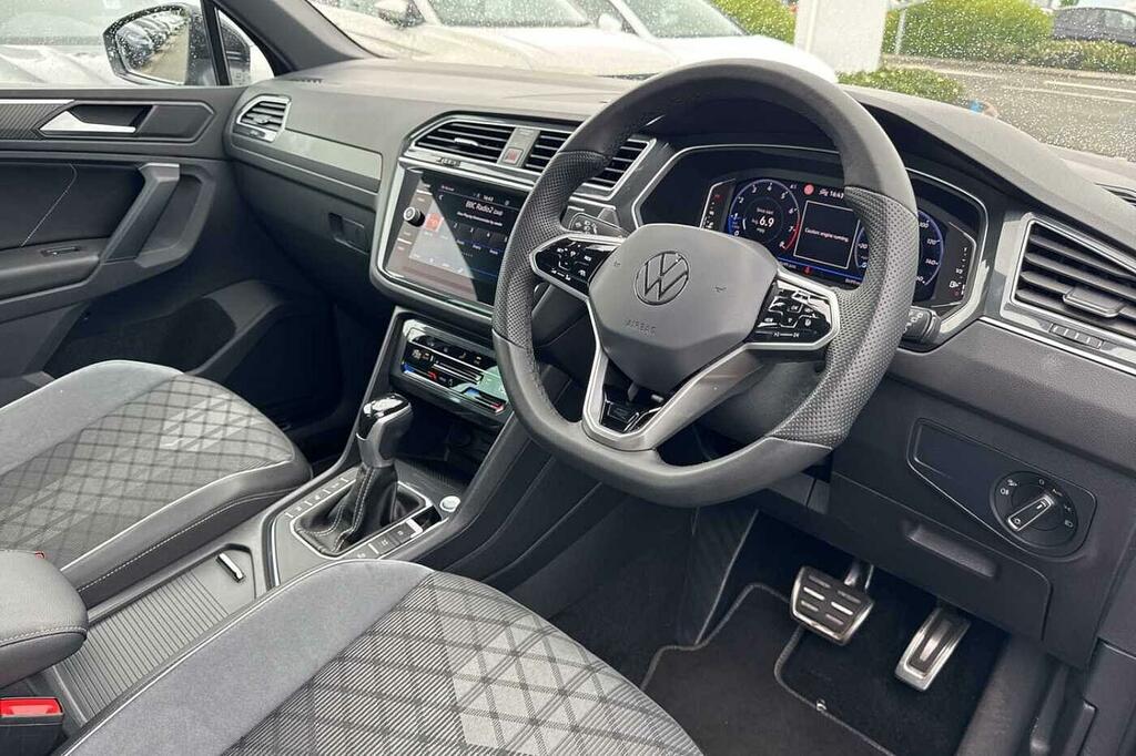 Volkswagen Tiguan 1.5 Tsi 150 R-line Edition Dsg SN73CAC Black #6
