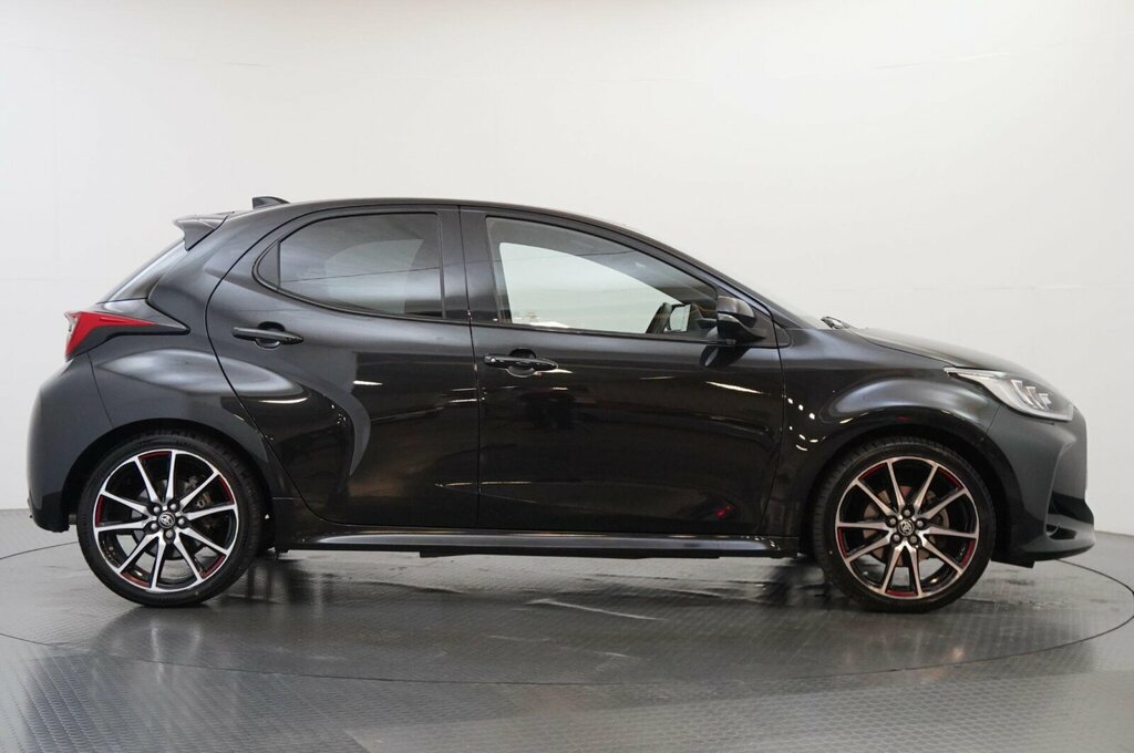 Toyota Yaris 1.5 Vvt-h Gr Sport E-cvt Euro 6 Ss SN73CAJ Black #6