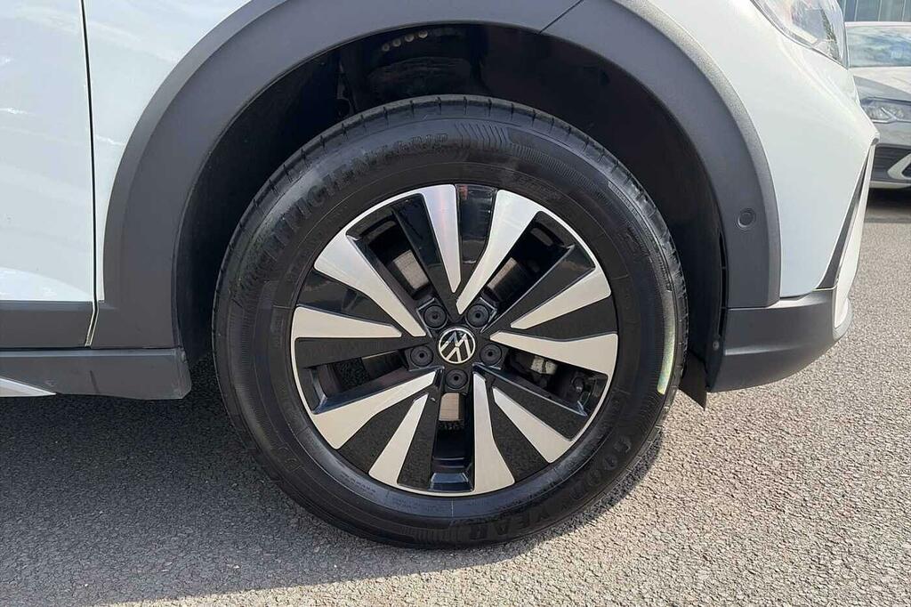 Volkswagen Taigo 1.0 Tsi Life PF72XCM White #5