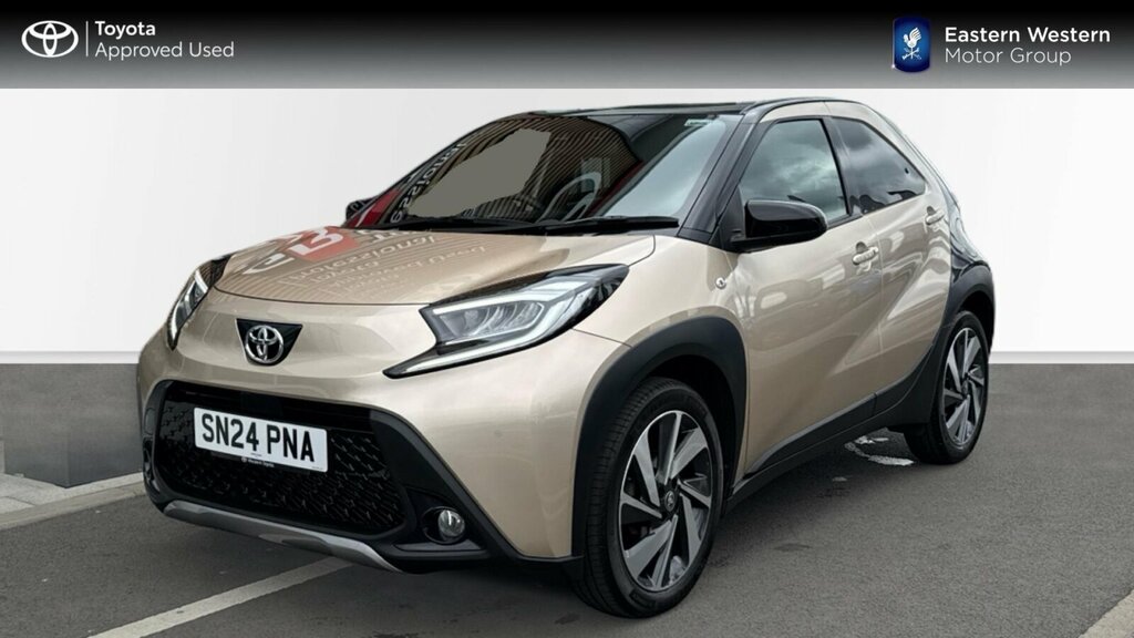 Toyota Aygo X 1.0 Vvt-i Exclusive Hatchback X-shift E SN24PNA Beige #3