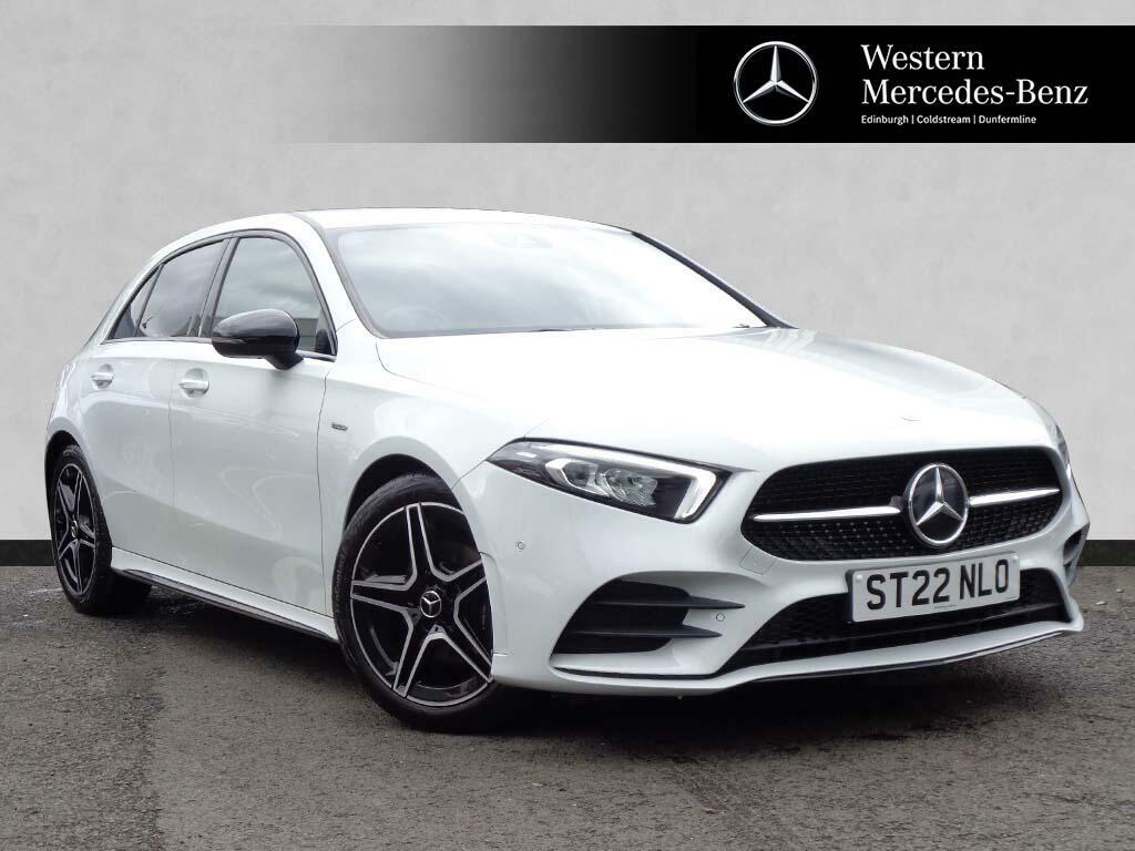 Mercedes-Benz A Class A 180 Amg Line Edition White