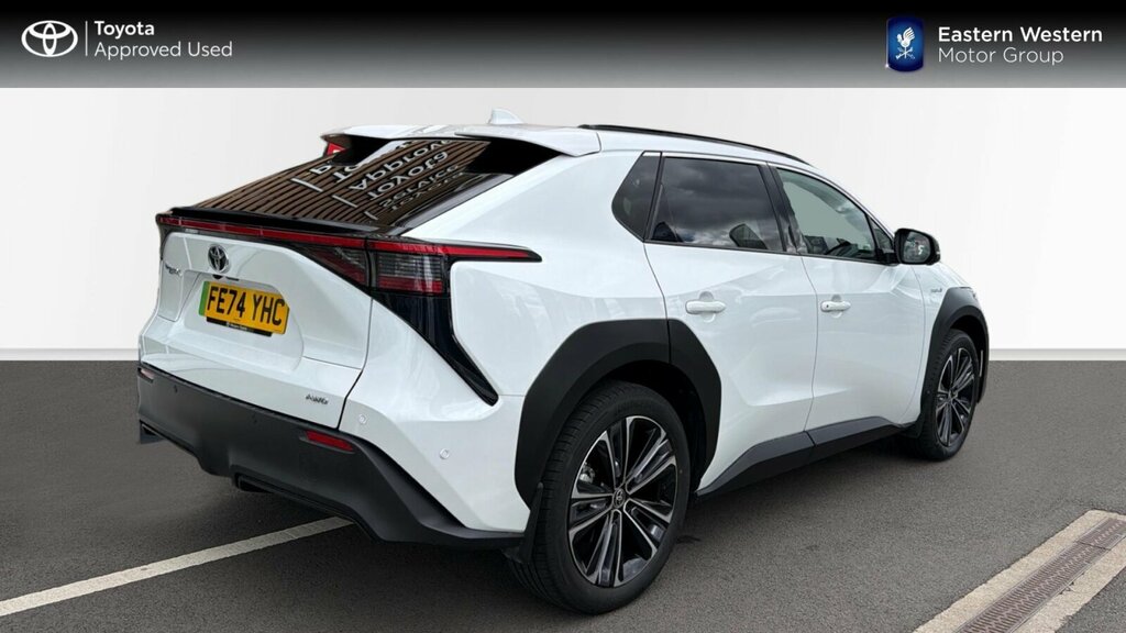 Toyota bZ4X 71.4Kwh Vision Awd 11Kw Obc White #2