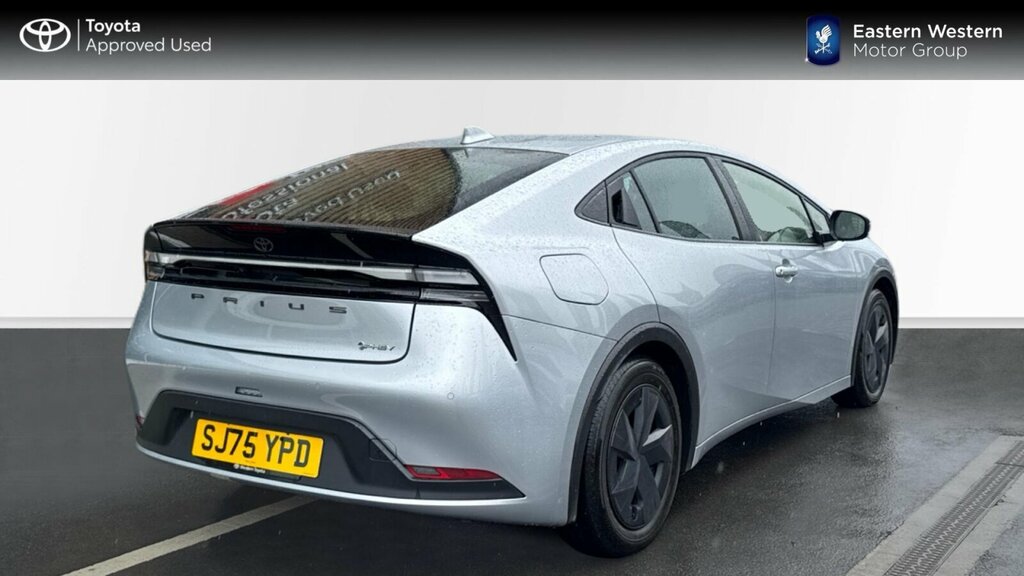 Toyota Prius 2.0 13.6Kwh Design Cvt Euro 6 Ss SJ75YPD Silver #2