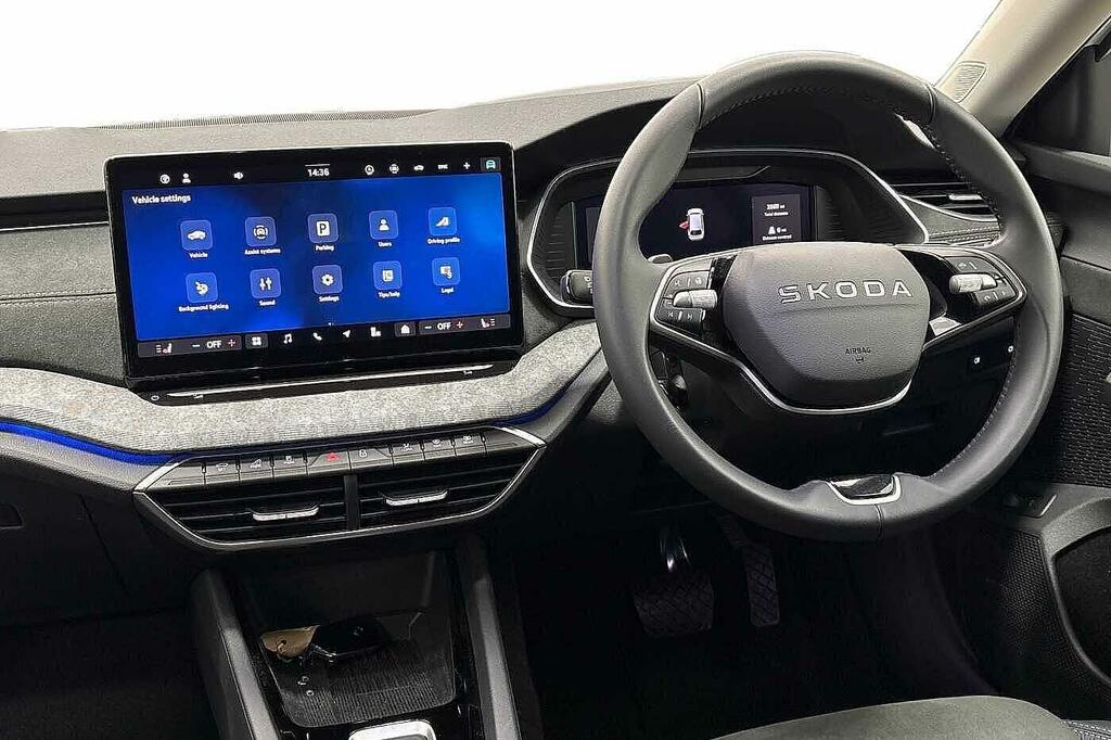 Skoda Octavia 2.0 Tdi 150 Se L Dsg White #2