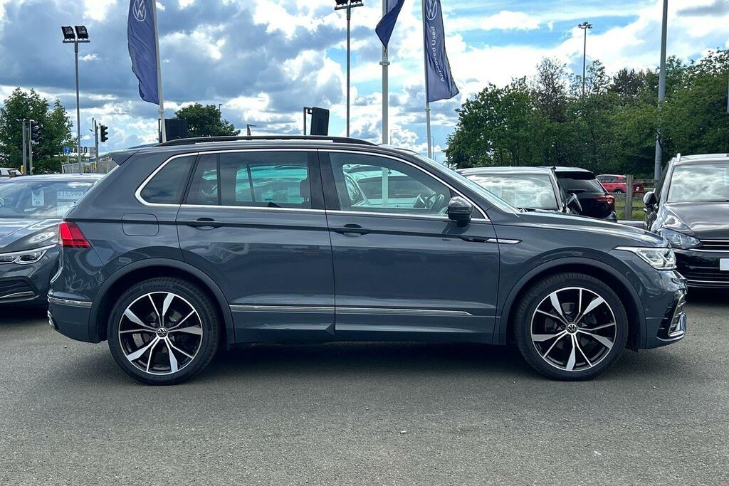 Volkswagen Tiguan 2.0 Tdi 4Motion R-line Dsg Grey #4